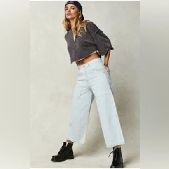 Free People Piper Mid-Rise Crop Wide-Leg Jeans. - Picture 1 of 11